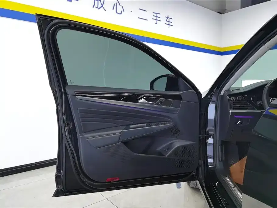 Volkswagen Passat — фото 2
