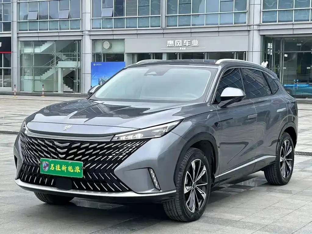 Roewe RX5 New Energy — фото 1