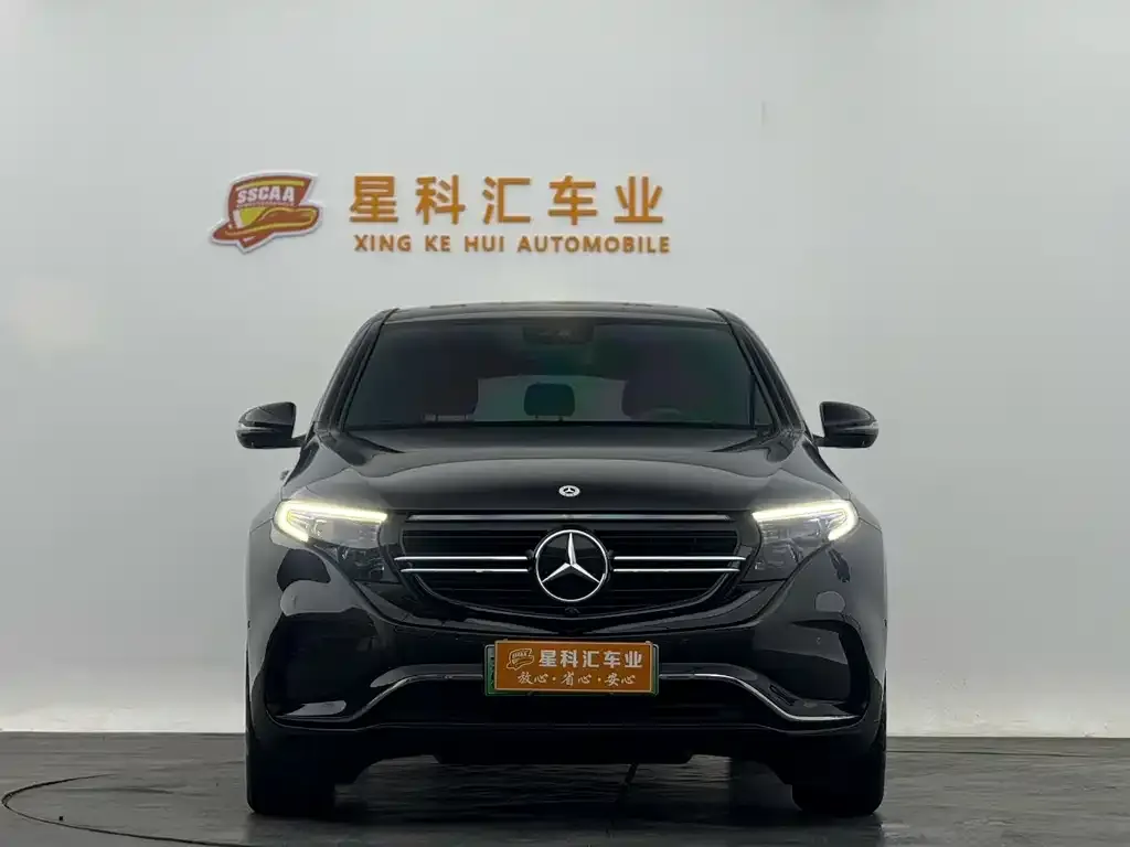 Mercedes-Benz EQC — фото 3
