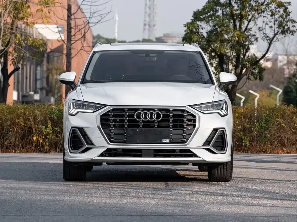 Audi Q3 — фото 4