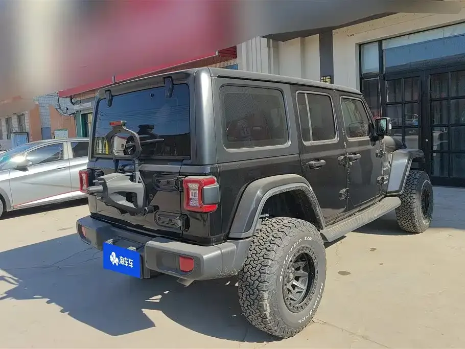 Jeep Wrangler — фото 3