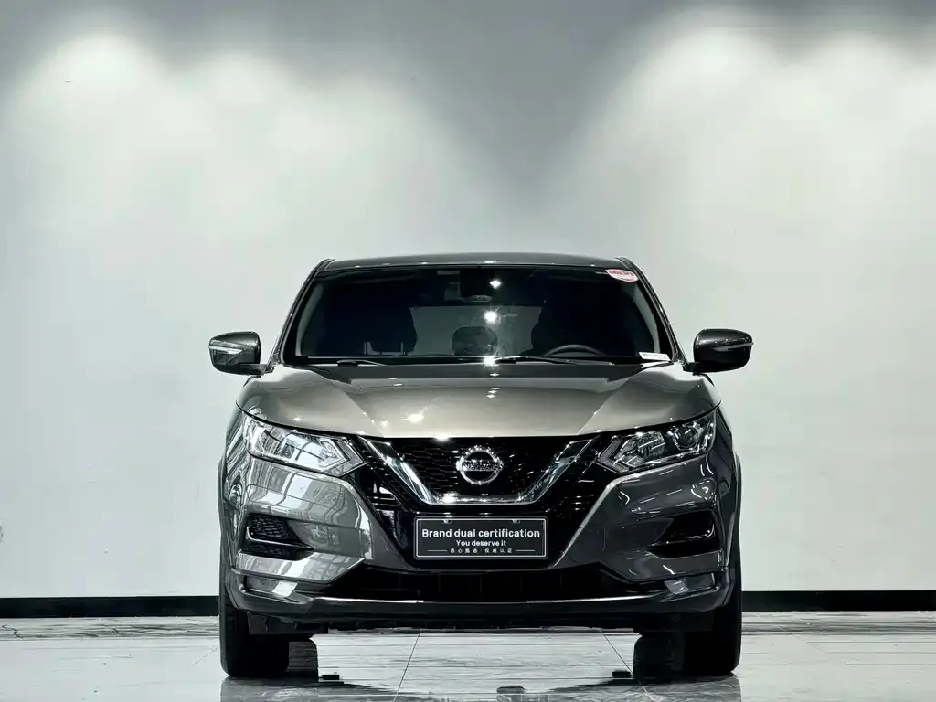 Nissan Qashqai — фото 4