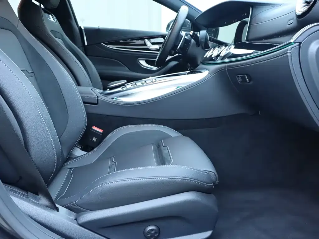 Mercedes-Benz AMG GT — фото 7
