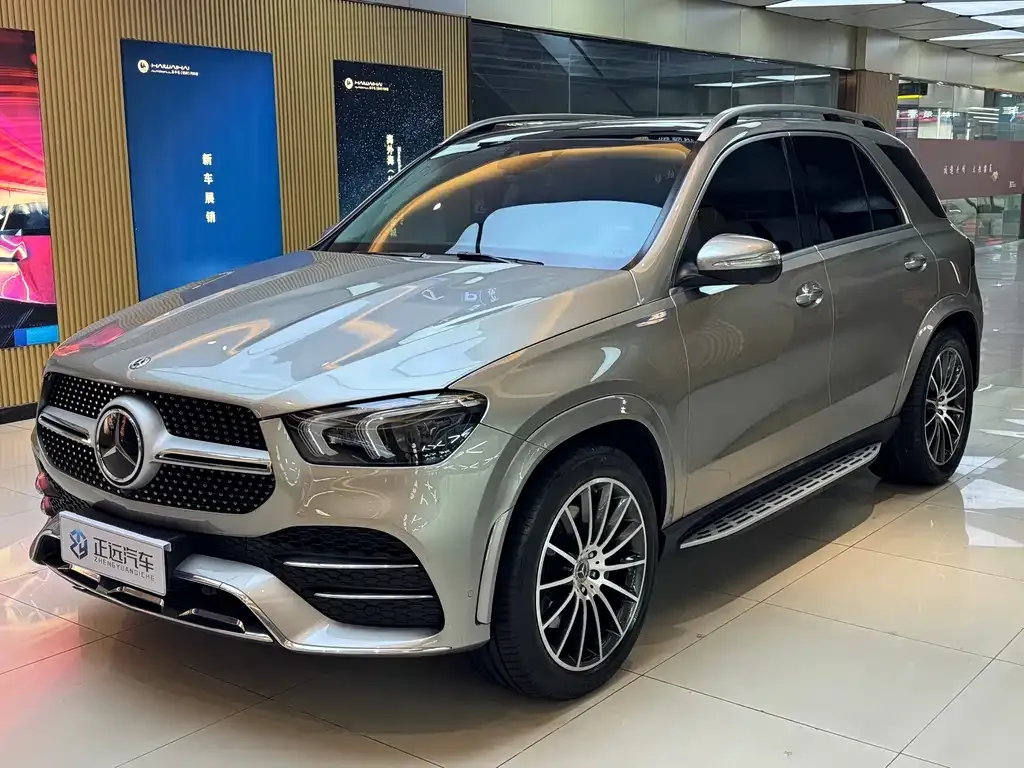 Mercedes-Benz GLE — фото 1
