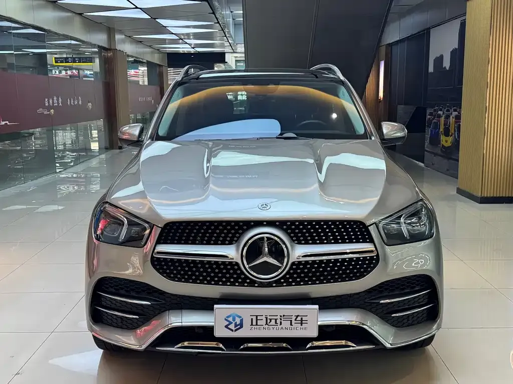 Mercedes-Benz GLE — фото 10