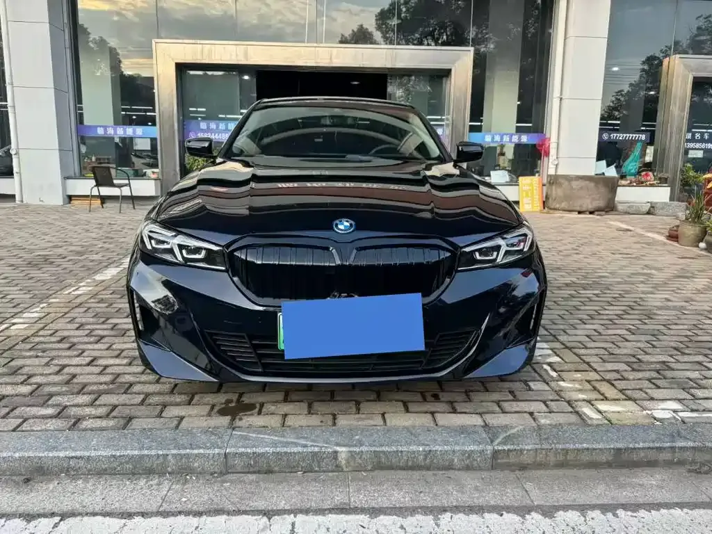 BMW i3 — фото 1
