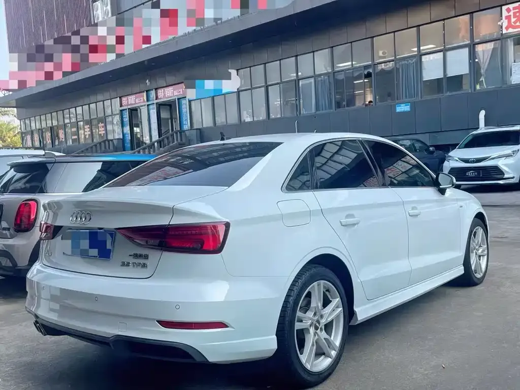 Audi A3 — фото 8