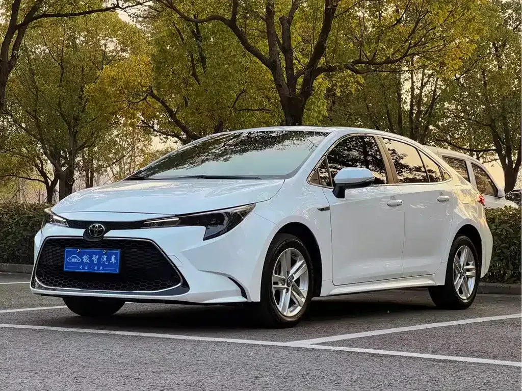 Toyota Levin — фото 1