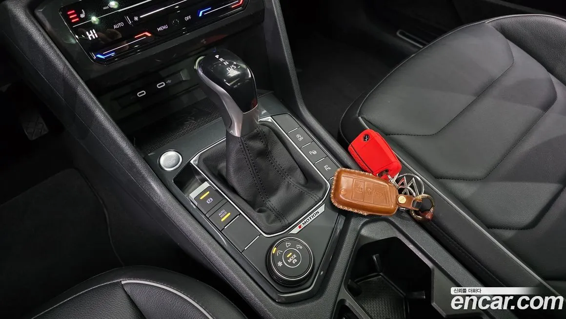 Volkswagen Tiguan — фото 5