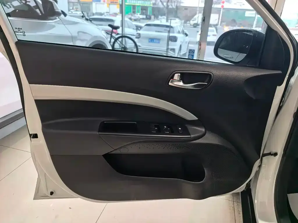 Kia KX1 — фото 7