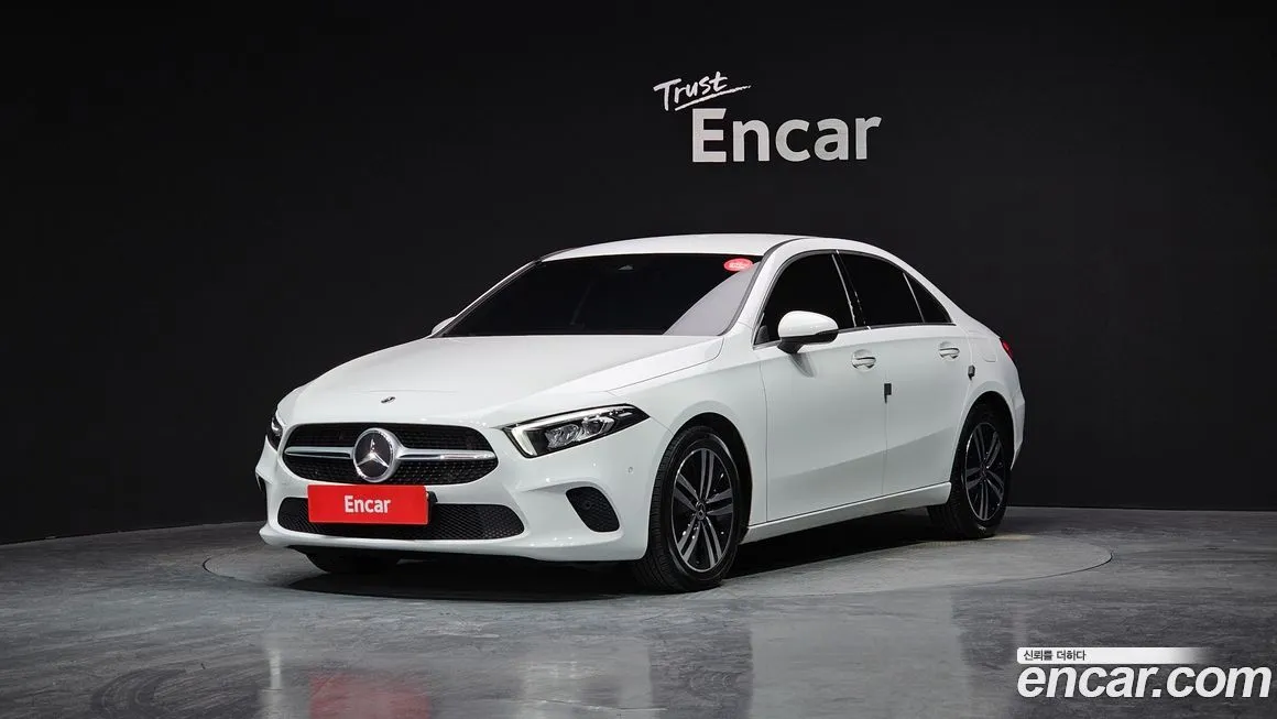 Mercedes-Benz A-Class — фото 1