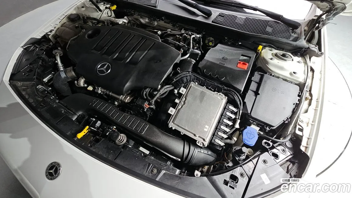 Mercedes-Benz A-Class — фото 10