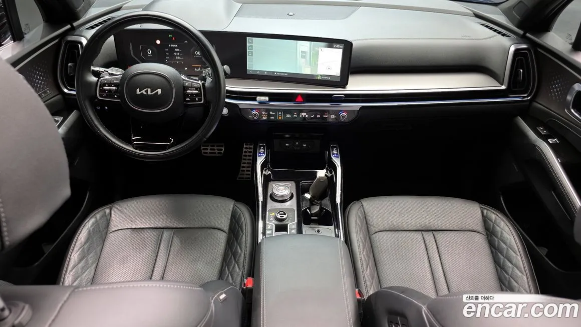 Kia Sorento — фото 7