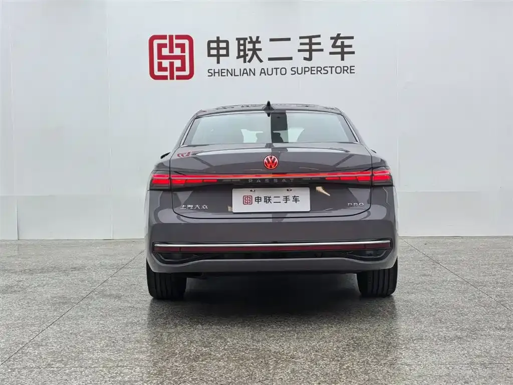 Volkswagen Passat — фото 5