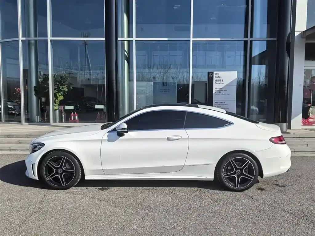 Mercedes-Benz C-Class (Import) — фото 3