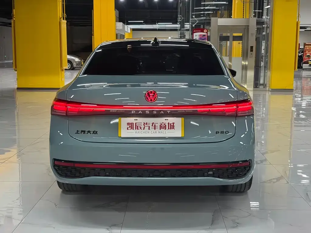 Volkswagen Passat — фото 2