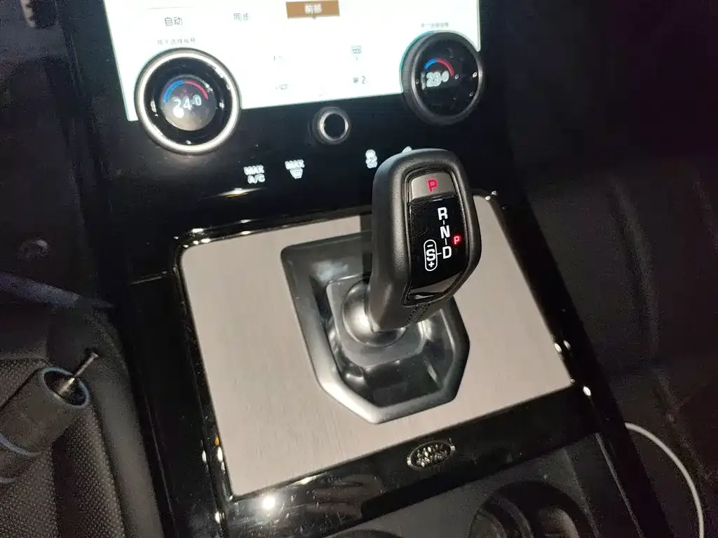 Land Rover Evoque — фото 4