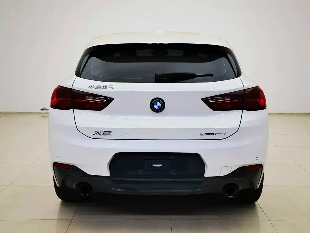 BMW X2 — фото 3