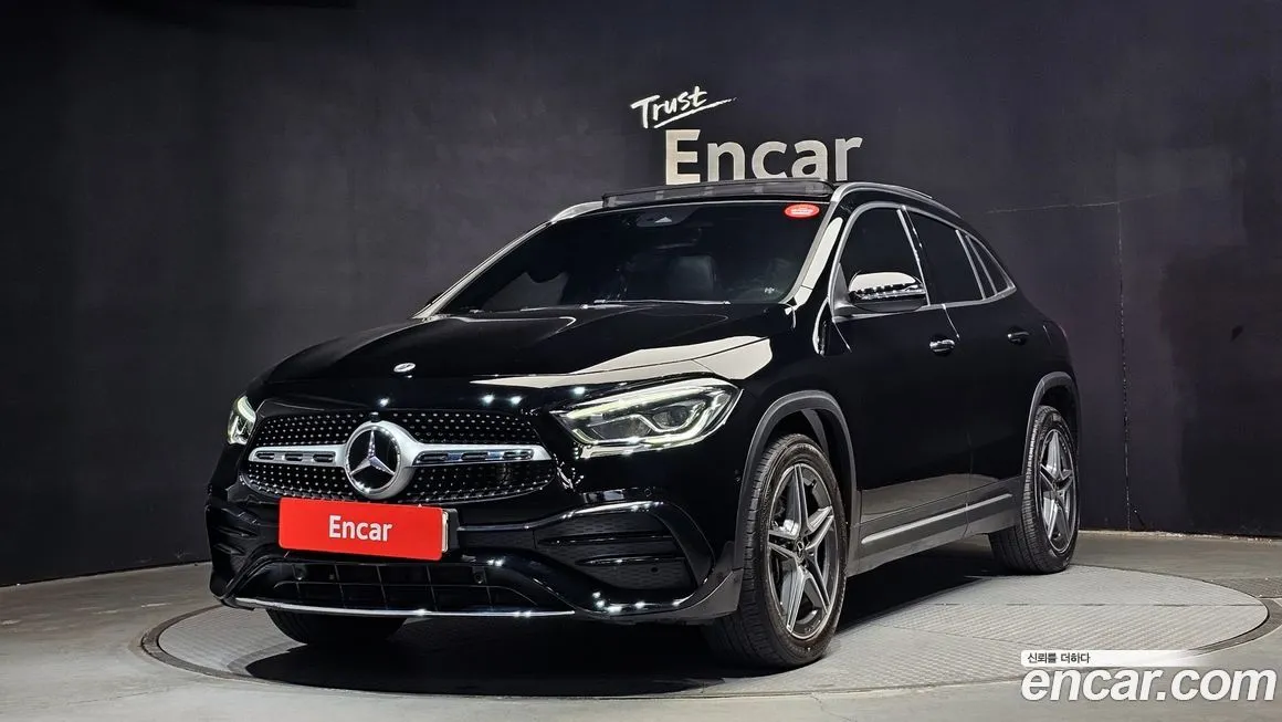 Mercedes-Benz GLA-Class — фото 1