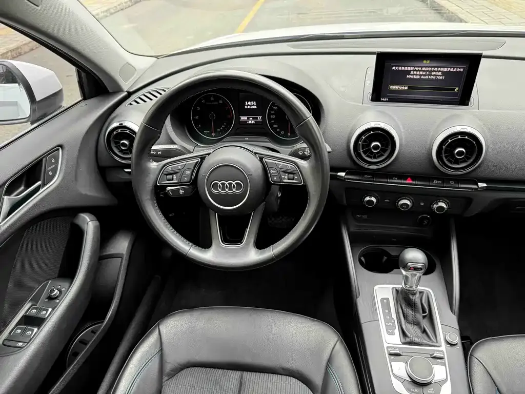 Audi A3 — фото 3