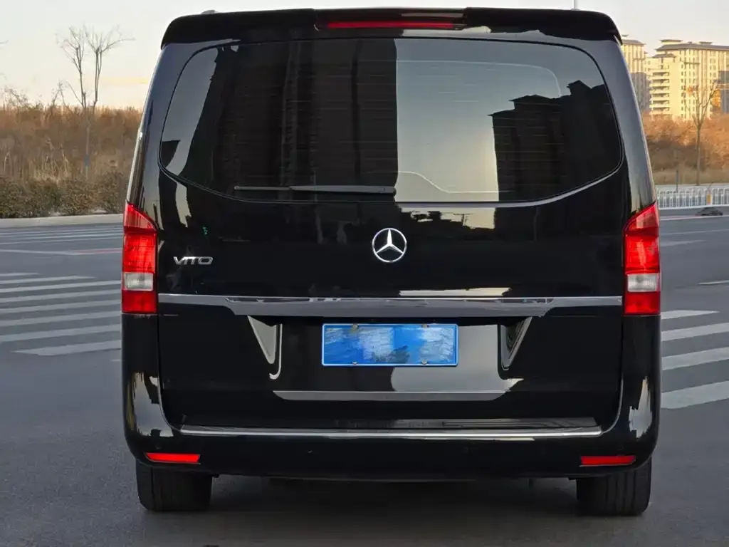 Mercedes-Benz Vito — фото 2