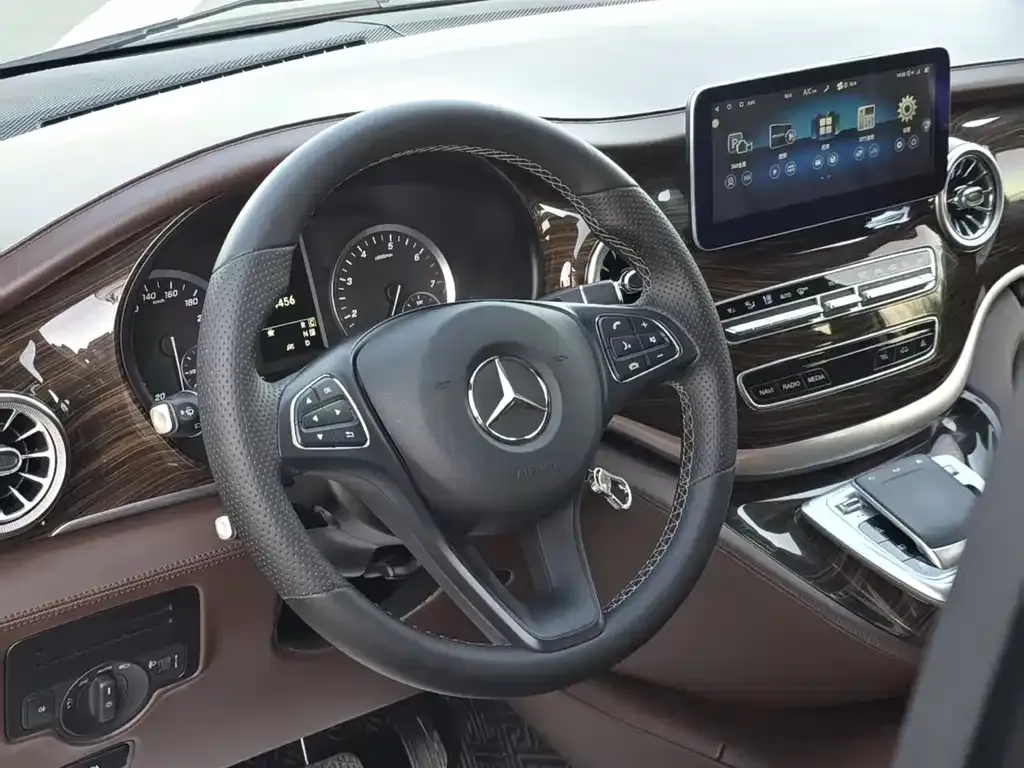 Mercedes-Benz Vito — фото 9