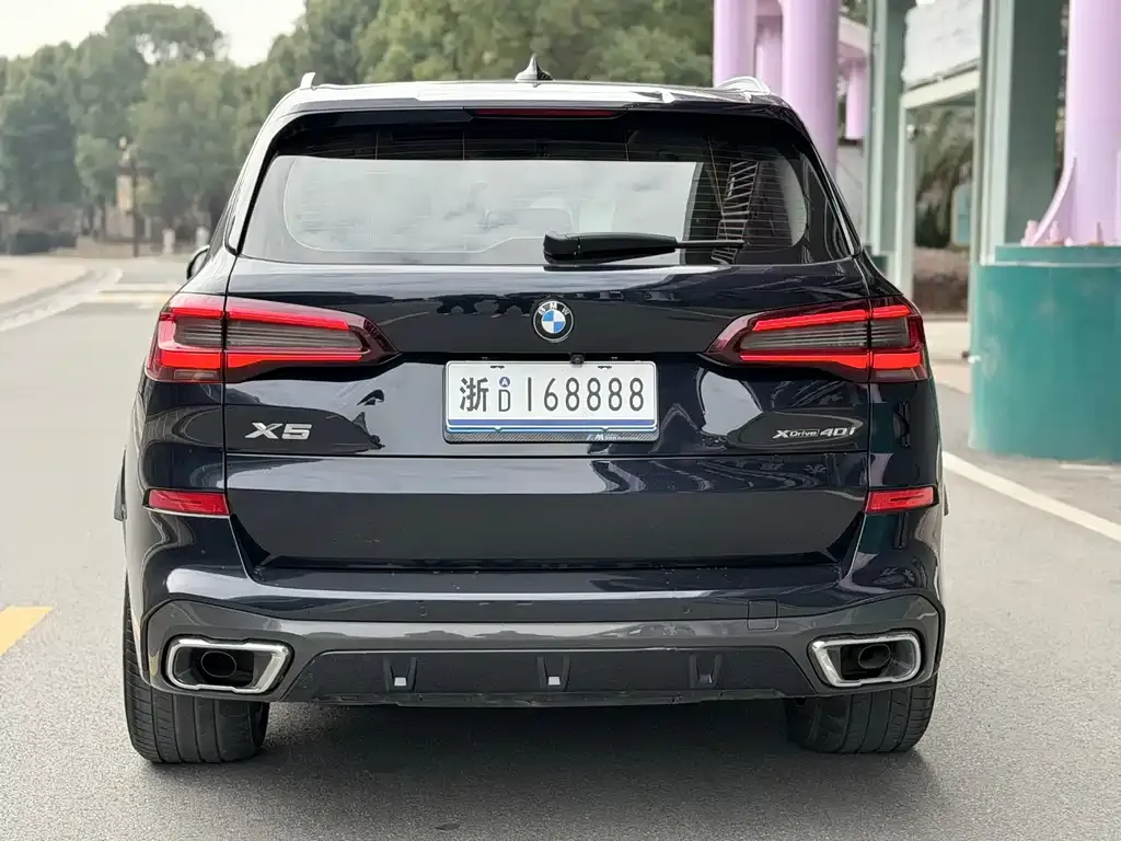 BMW X5 (Import) — фото 8