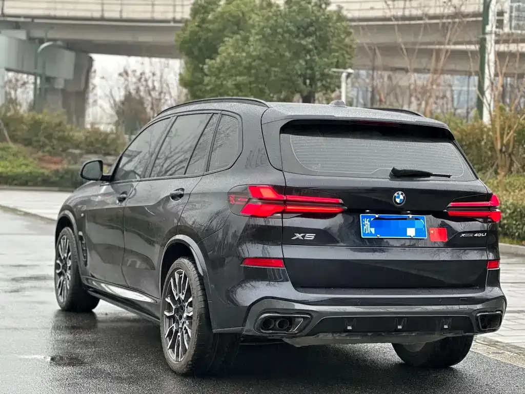 BMW X5 — фото 7