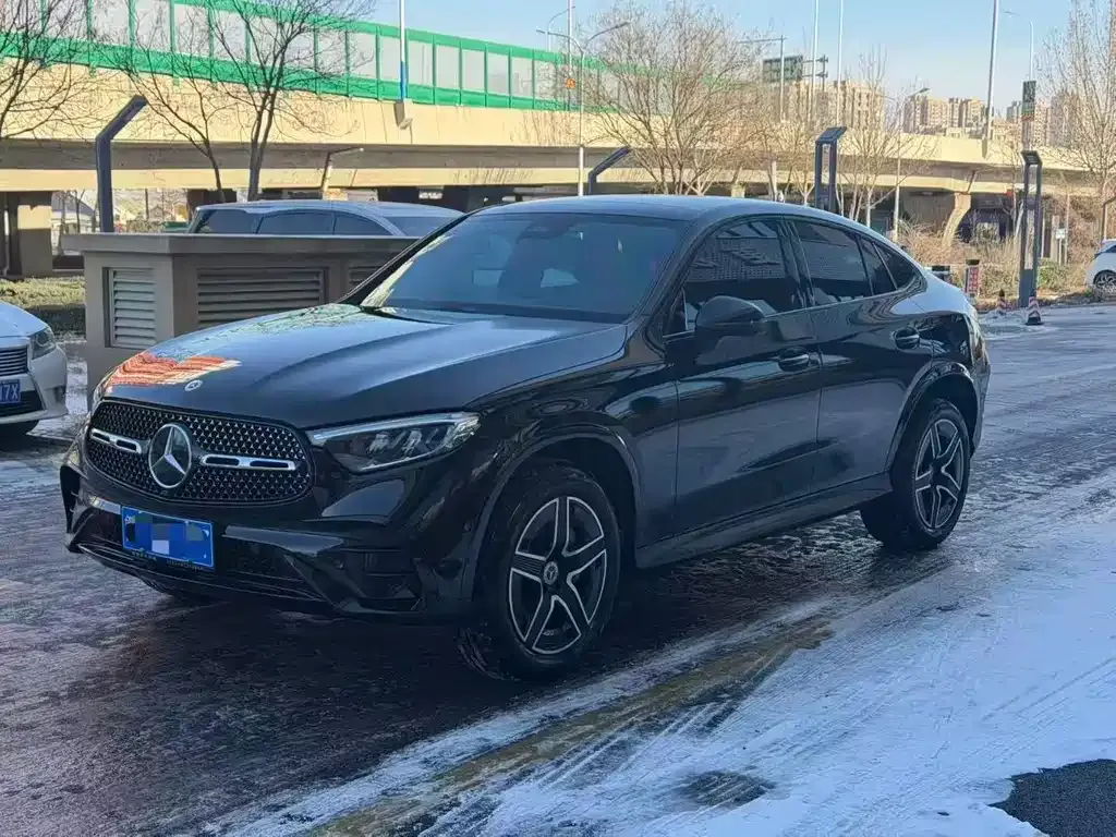 Mercedes-Benz GLC Coupe — фото 1