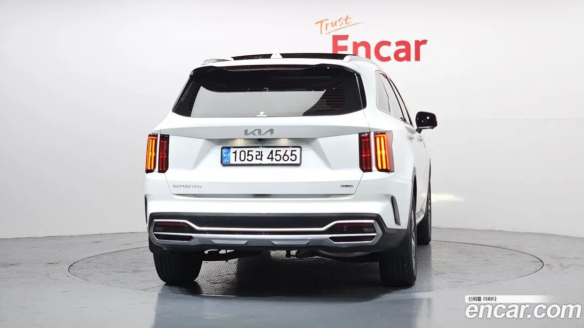 Kia Sorento — фото 3