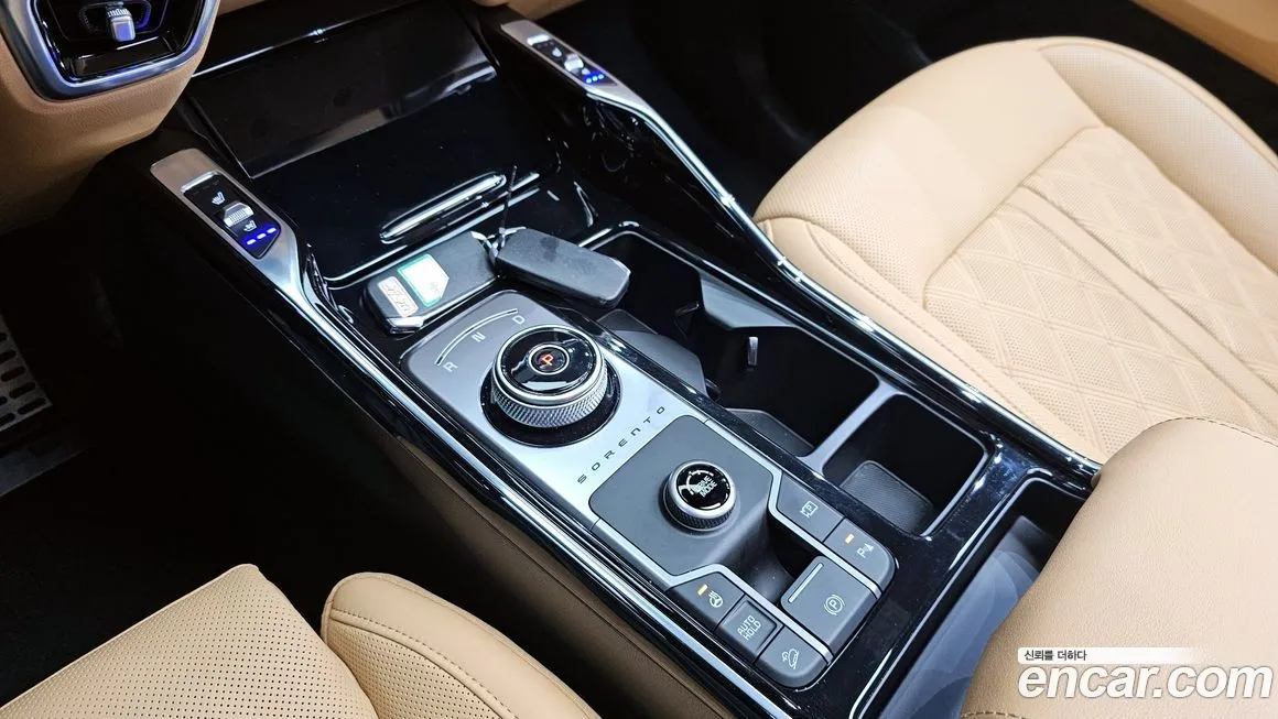 Kia Sorento — фото 10