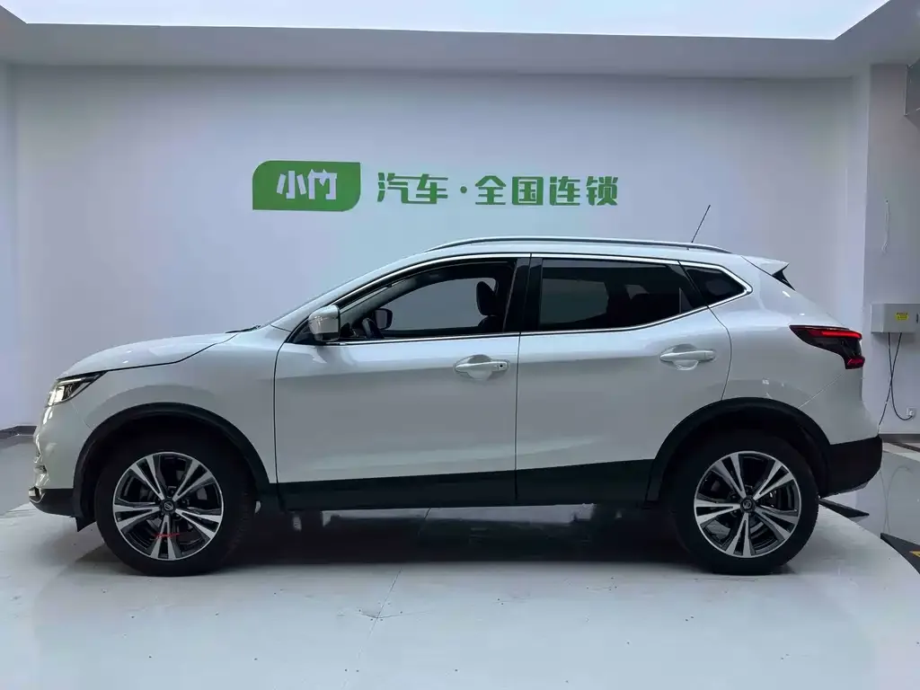 Nissan Qashqai — фото 6
