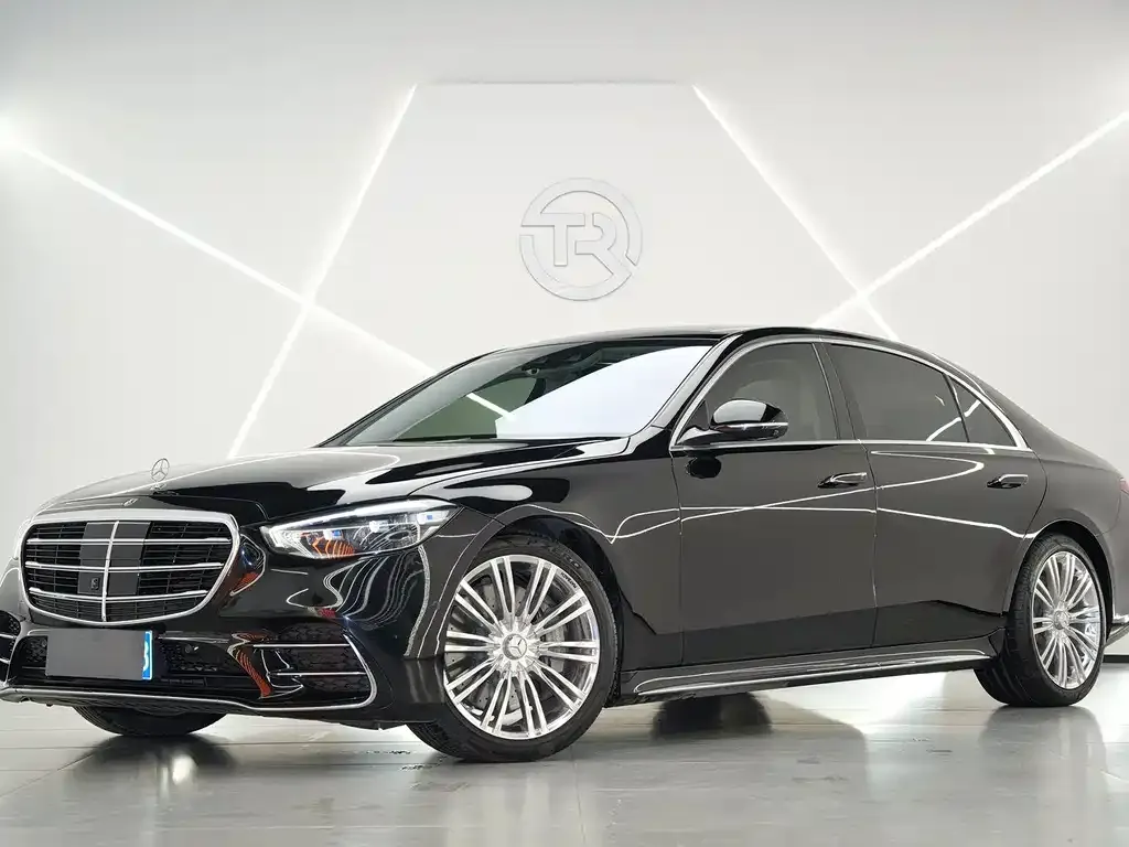 Mercedes-Benz S-Class — фото 1
