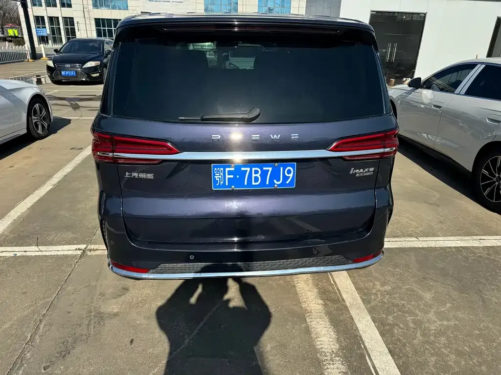 Roewe iMAX8 — фото 7