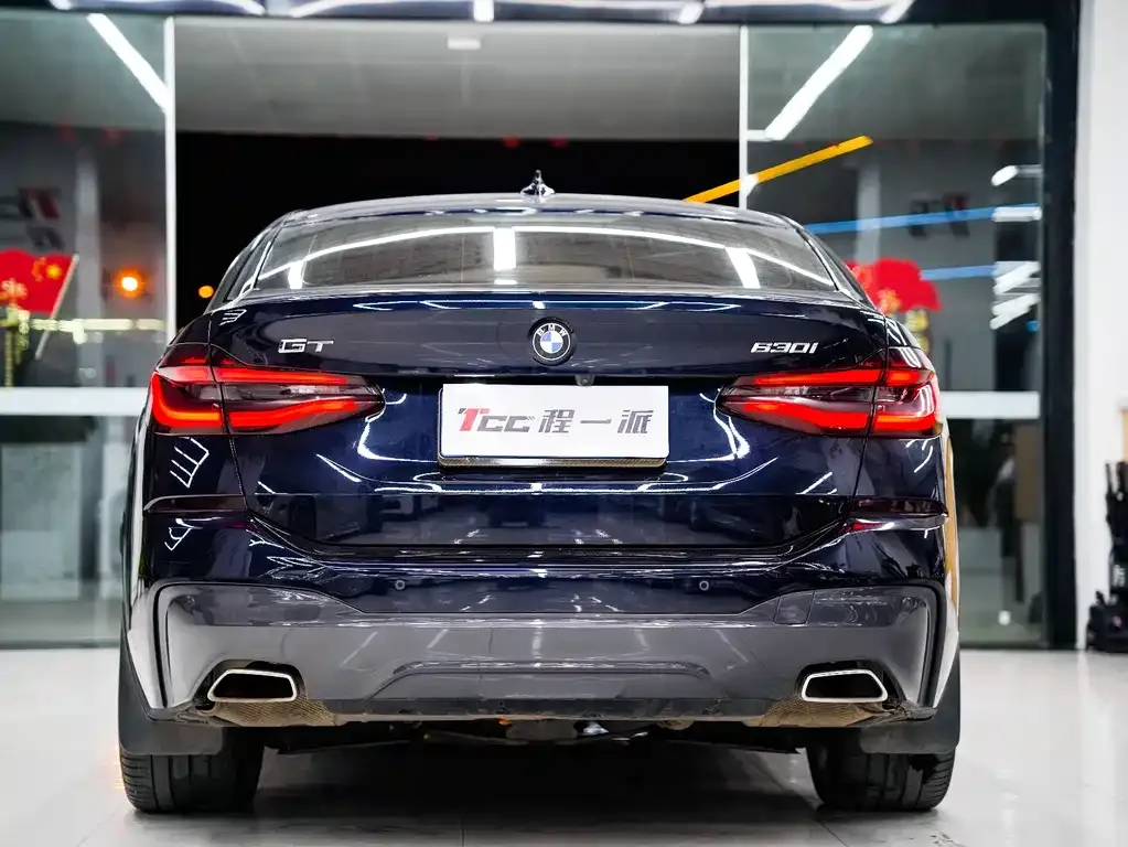 BMW 6 Series GT — фото 8
