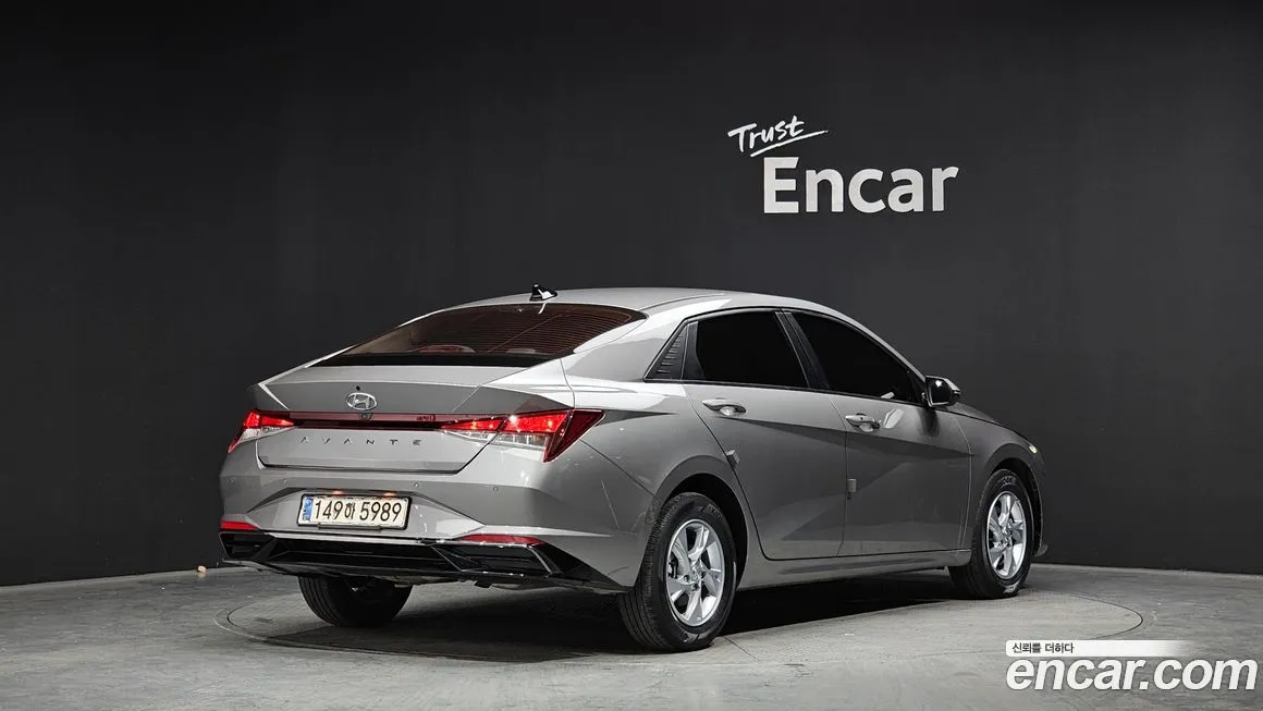 Hyundai AVANTE — фото 2