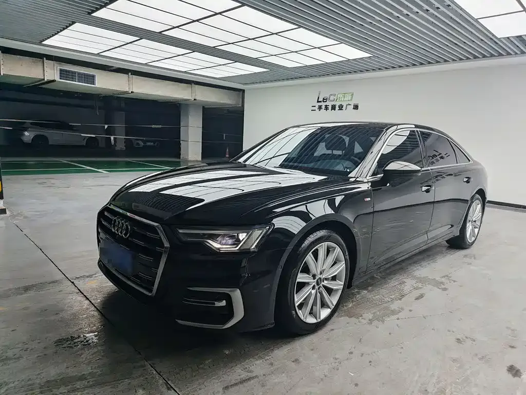 Audi A6L — фото 5