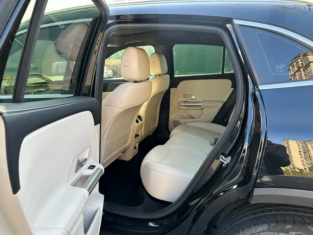 Mercedes-Benz GLA — фото 2