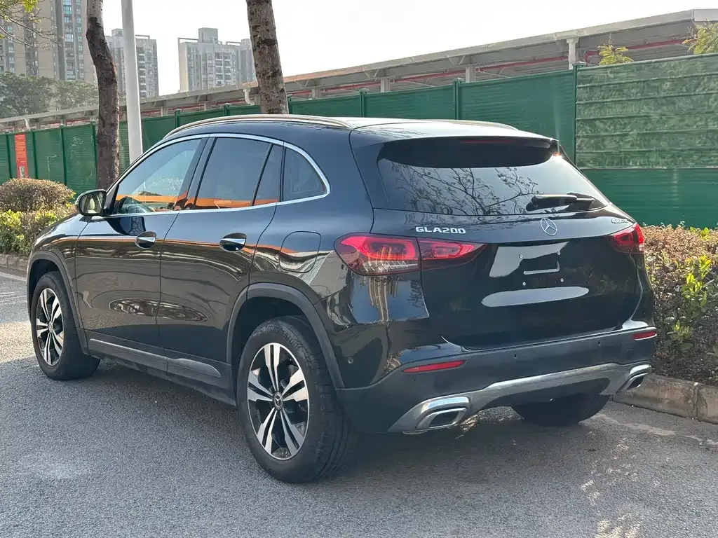 Mercedes-Benz GLA — фото 5