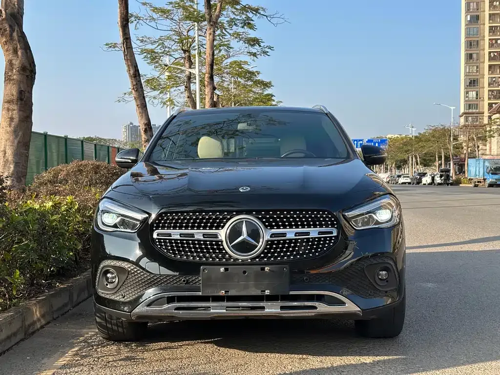 Mercedes-Benz GLA — фото 4