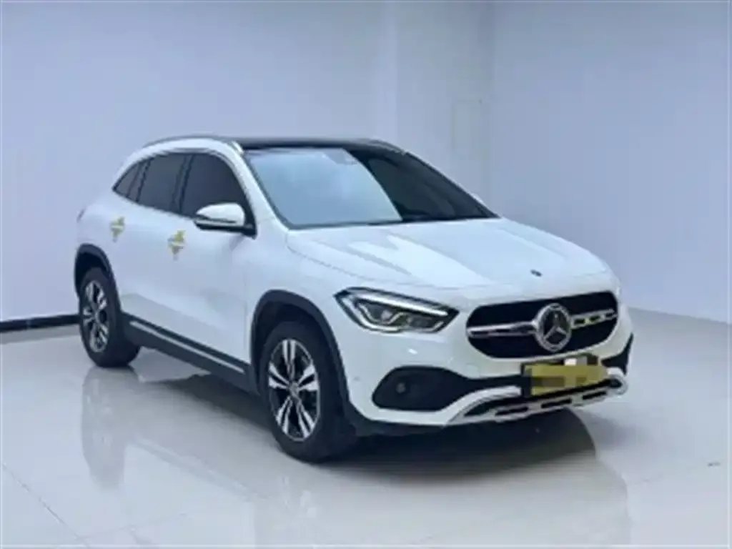 Mercedes-Benz GLA — фото 8