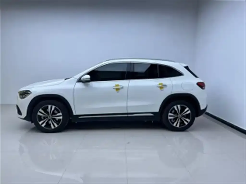 Mercedes-Benz GLA — фото 2