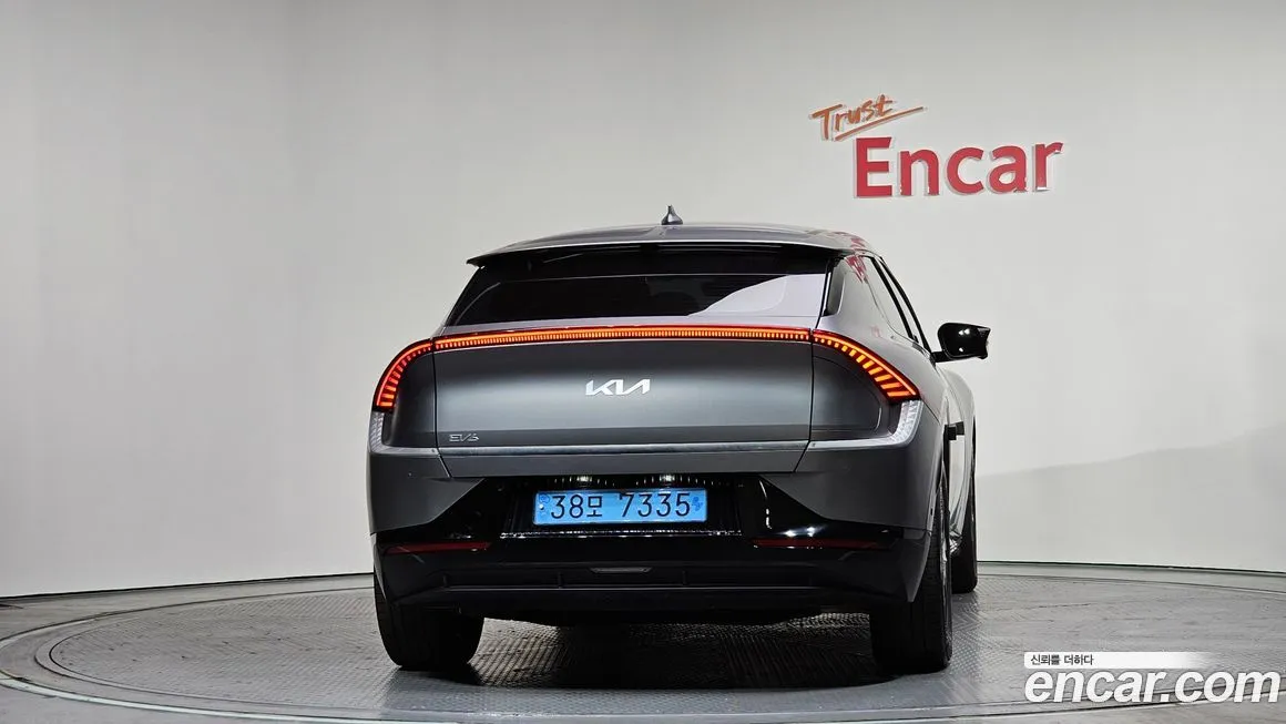Kia EV6 — фото 3