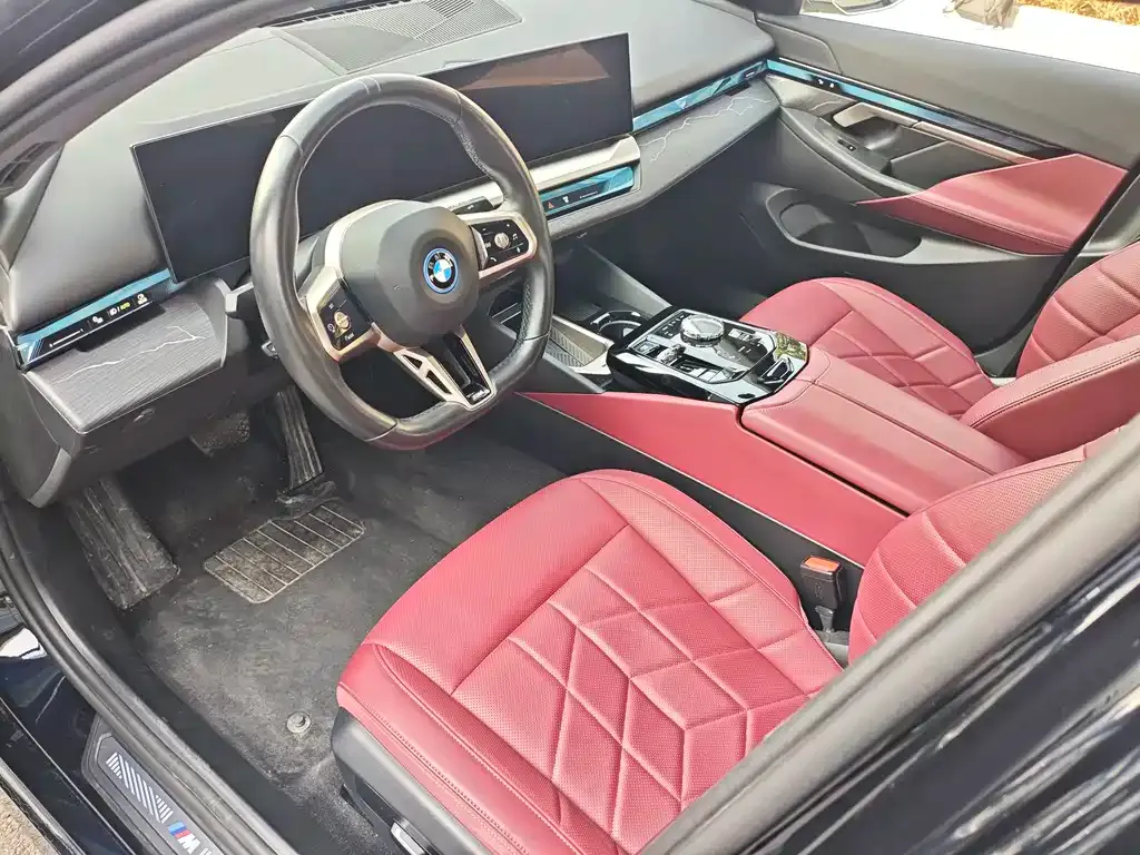 BMW i5 — фото 4