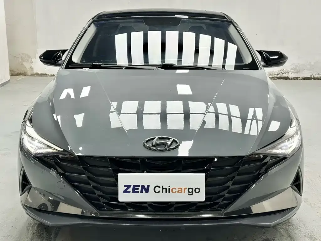 Hyundai Elantra — фото 2