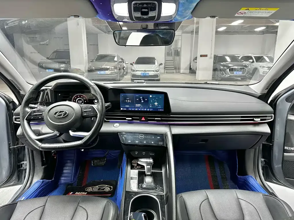 Hyundai Elantra — фото 9