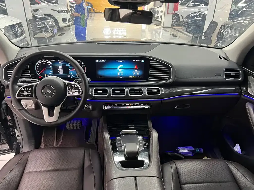 Mercedes-Benz GLE — фото 9