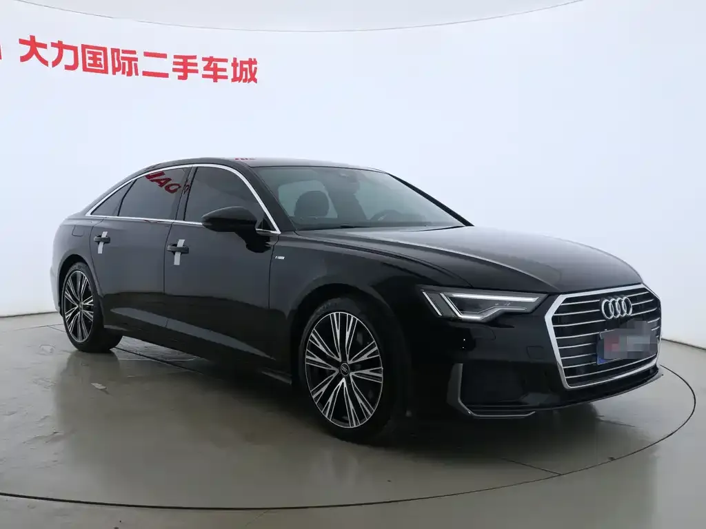 Audi A6L — фото 10