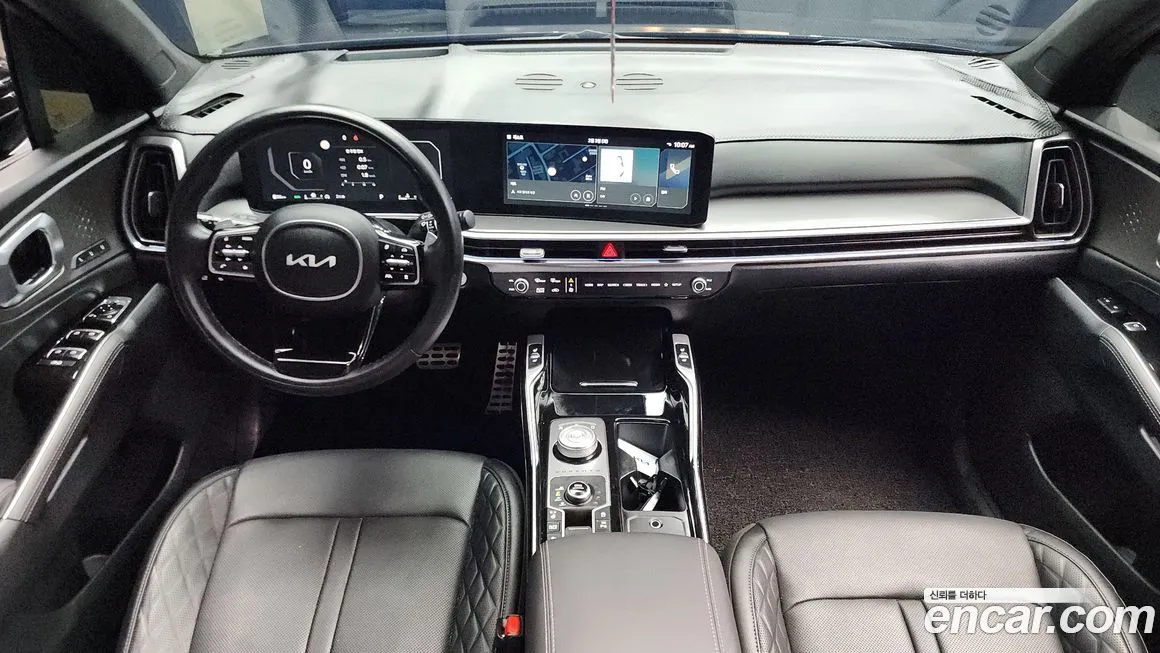 Kia Sorento — фото 8