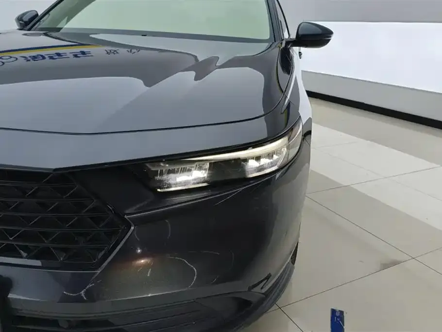 Honda Accord — фото 3